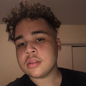 Meet your Posher, Erick